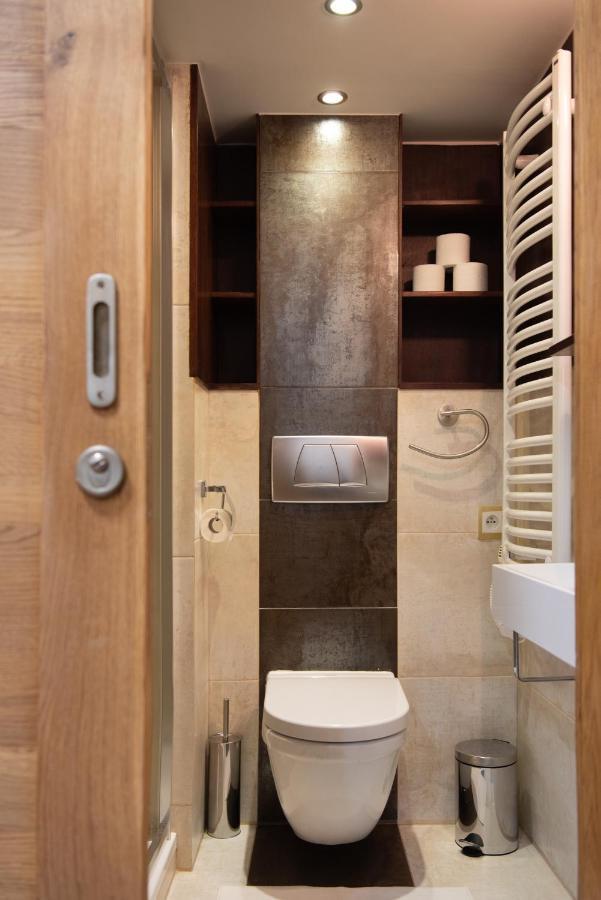 Three-Bedroom Luxury Apartment 1 Odona Bujwida Street
